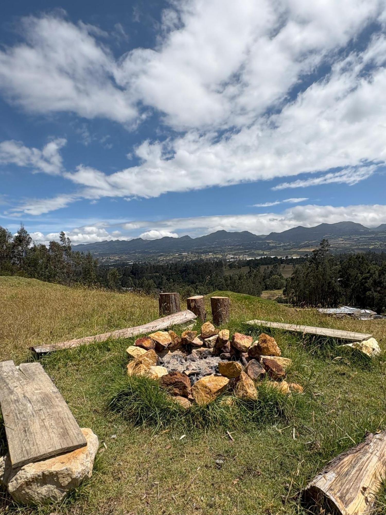 Hotel La Alejandria De Guasca Esterno foto